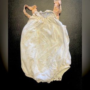 Tahari Baby Girl 3-6 month onesie